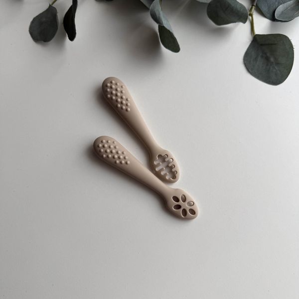 Силіконові тренувальні ложки з отворами Pre-spoon для прикорму колекції &laquo;Перший прикорм&raquo;, Темно-бежевий 343-3 фото