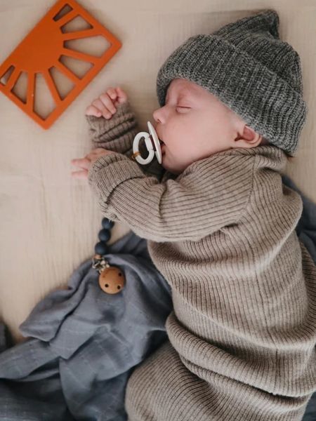 Дитячий силіконовий прорізувач (гризунець) для зубів Mushie Sun, Жовтий 364-3 фото